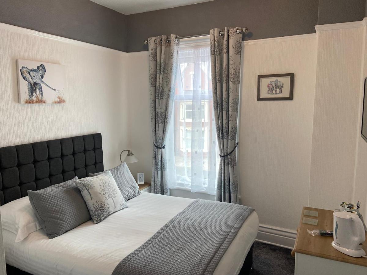 The Beechcliffe Hotel - Over 35'S Only Μπλάκπουλ Εξωτερικό φωτογραφία