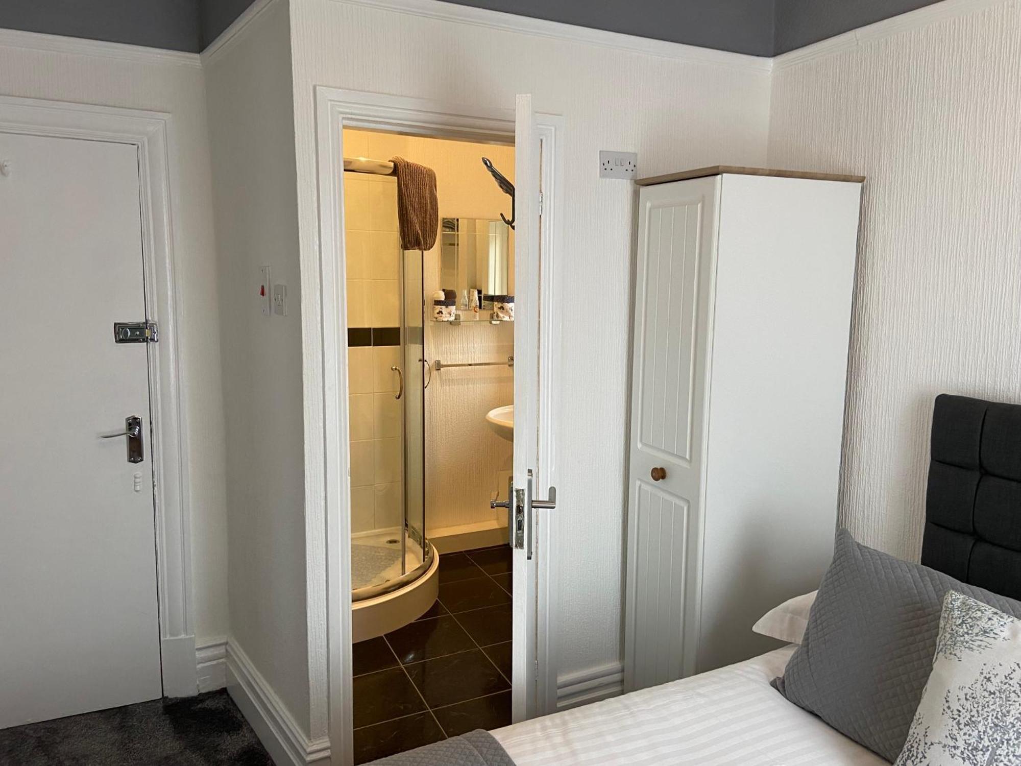 The Beechcliffe Hotel - Over 35'S Only Μπλάκπουλ Εξωτερικό φωτογραφία